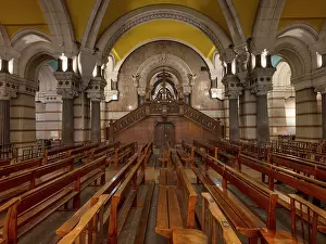 Fourviere: Crypt, Basilique Notre-Dame de Fourviere, Lyon, France