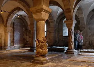 Gripping: Crypt, Lund Cathedral, Lund, Sweden