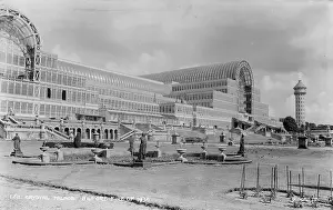 Highlighting: Crystal Palace Before the Fire of 1936