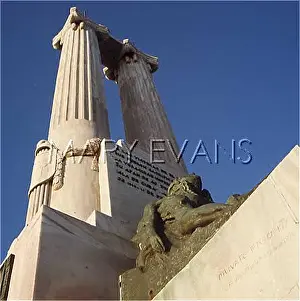 Castros: CUBA/HAVANA MONUMENT