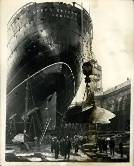 Overhaul: Cunard liner, Queen Elizabeth II