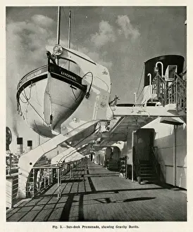 Davits: Cunard White Star Liner Queen Mary