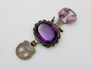 Corundum: Cursed amethyst