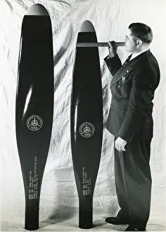Previous: Curtiss-Wright propeller blade with wider hollow steel ?