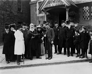 Bruce Castle Museum: Customs - Swearing on the Horns, Highgate