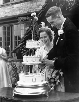 Tiered: CUTTING THE CAKE 1960S