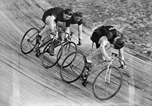 Sponsor: Cycling race, 1928