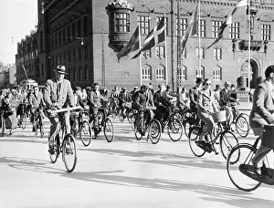 Hobby: Cyclist in Copenhagen, 1935