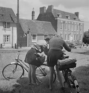 Thaxted: Cyclists