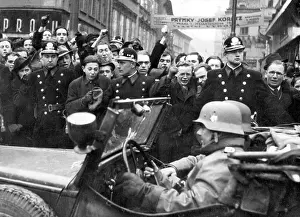 Unruly: Czech citizens protest against the entry of German troops, 1