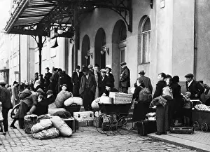 Betrayal: Czech people fleeing German invaders