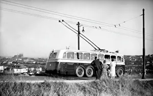 Trolleybus: Czechoslovakia 1936, bus powered by electricity