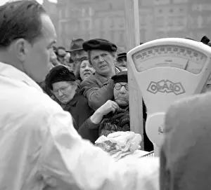 Pilsen: Czechoslovakia - Pilsen 1950. Cooperative worker