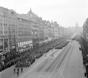 Nosek: Czechoslovakia, Prague 1948. Wenceslav Square