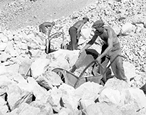 Kamenarka: Czechoslovakia, Stramberg 1948. Limestone mine