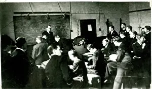 Woodyear: D-Day Briefing, WW2