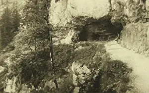 Schoenberg: Dachstein Mountains. Dachstein cave Park in