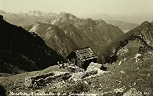 Dachstein: Dachstein Mountains. Sarstein-Vorderalm to the