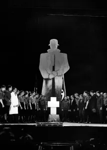 Palast: DAF theatre propaganda in Berlin, 1935