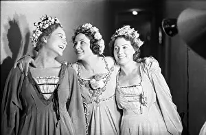 Domplatz: Dagny Servaes as Buhlschaft 1936