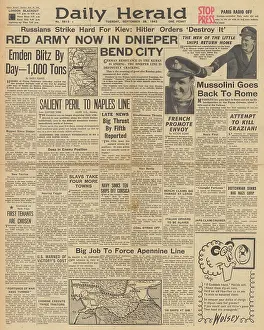 Desna: Daily Herald front page Battle for Naples