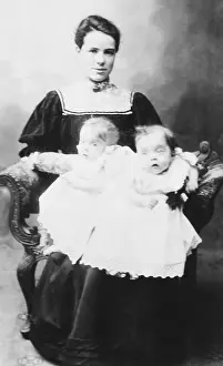 Exploited: Daisy Hilton and Violet Hilton, conjoined twins