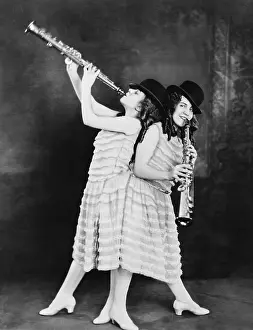 Caretakers: Daisy and Violet Hilton (1908-1969), British ?