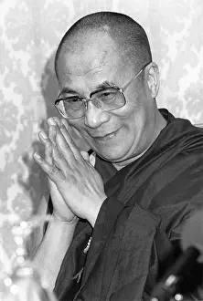 Lhamo: Dalai Lama