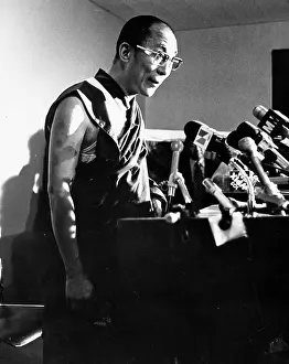 Lama: Dalai Lama