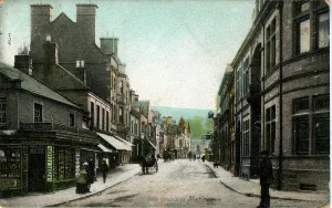 Crescent: Dale Crescent, Matlock, England