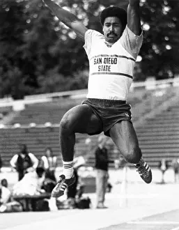 Practises: DALEY THOMPSON MID-AIR