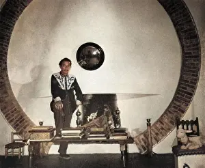 Lligat: Dali's Decor