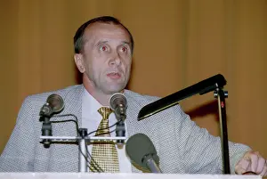 Radchenko: Dalvostugol coal company CEO Viktor Radchenko, 1997