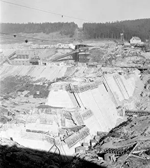 Erzgebirge: Dam construction - cocrete