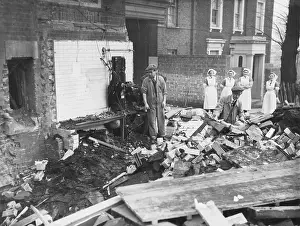 Porters: Damaged London Hospital - The Blitz