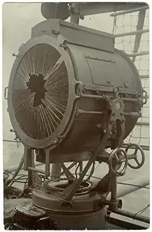Searchlight: Damaged searchlight, HMS Dreadnought, British battleship