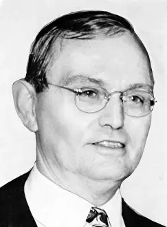 Runyon: Damon Runyon (1880-1946), very successful ?