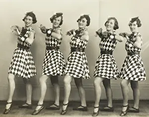 Bobbles: Five dancers