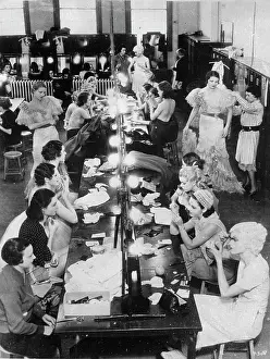 Februar: Dancers at the make up for a dance