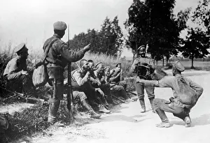Echelon: Dancing Russian soldier, 1915