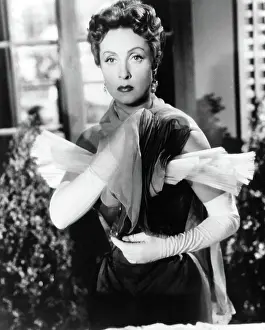 Darrieux: Danielle Darrieux - Actress - Celebrity