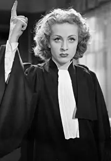 Danielle: Danielle Darrieux in Un mauvais garcon, 1936