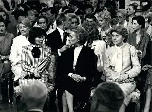 Bernadette: Danielle Mitterrand, Bernadette Chirac, Mme Mauroy