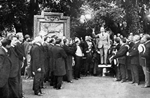 Gabriele: D'ANNUNZIO PRO-WAR