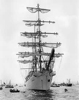 Rigged: The Dar Mlodziezy, Polish tall ship, fully rigged, Falmouth