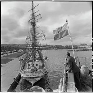 Gdynia: Dar Pomorza - sailing ship