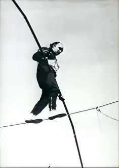 Roanne: Daredevils - Stunts