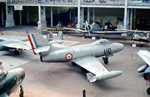 Dhistoire: Dassault MD.450 Ouragan 320 - UQ