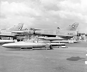 Schweizer: Dassault Mirage IIIRS R-2101