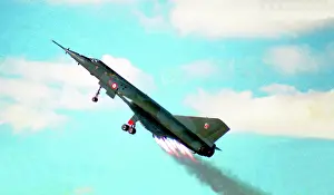 Reconnaissance: Dassault Mirage IVP 25 - AX